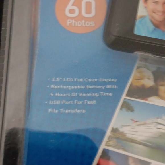 Digital Photo Key Chain - Picture 2 of 5